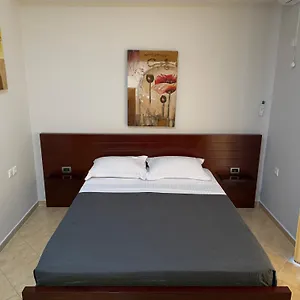 Milo 3*, Ksamil Albania